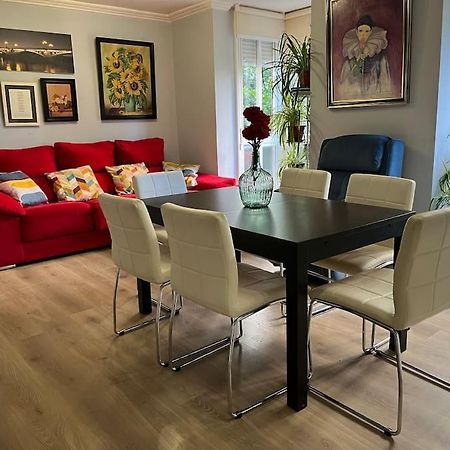 Triana Family Suites Σεβίλλη Εξωτερικό φωτογραφία